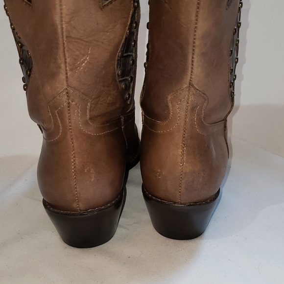 EUC Matisse Brown Leather Studded Cowboy Boots 8 - Picture 6 of 11